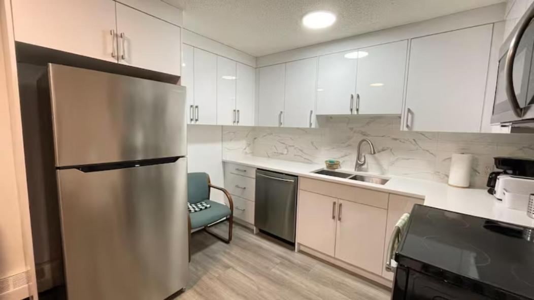 Unit #204 Cozy Mountain View 2Br In Canmore Downtown Dış mekan fotoğraf